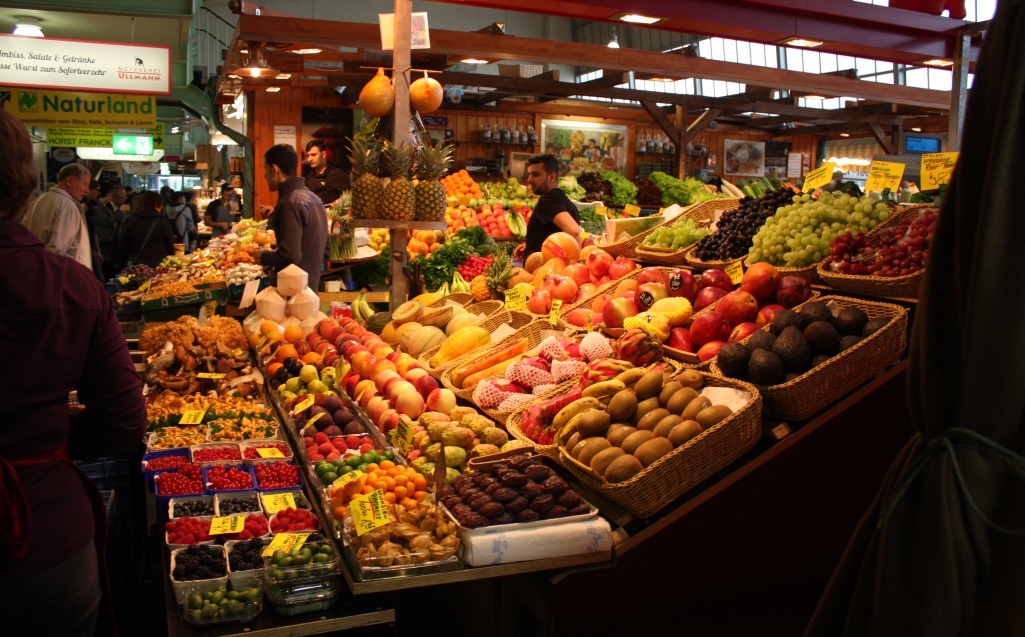 A great, colorful variety of fruit