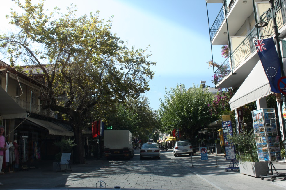 Gift shops outside the Archeological site