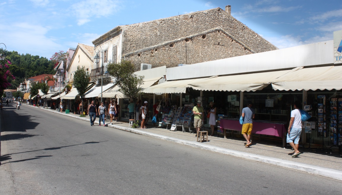 Overview of the tourist shopping area