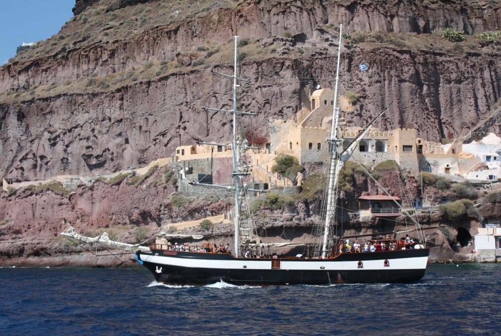 Old style sailboat