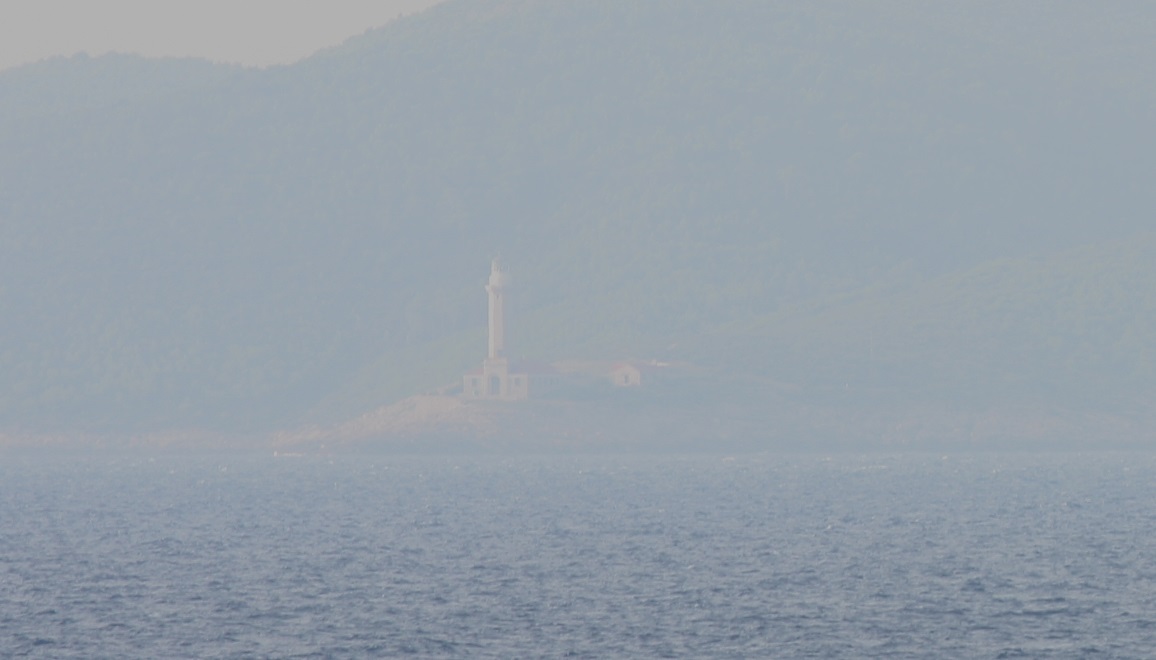 Distant view of Stonica Lighthouse
