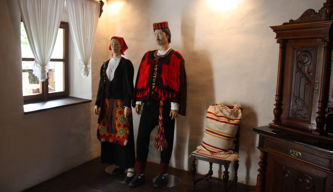 Traditional Croatian clothing