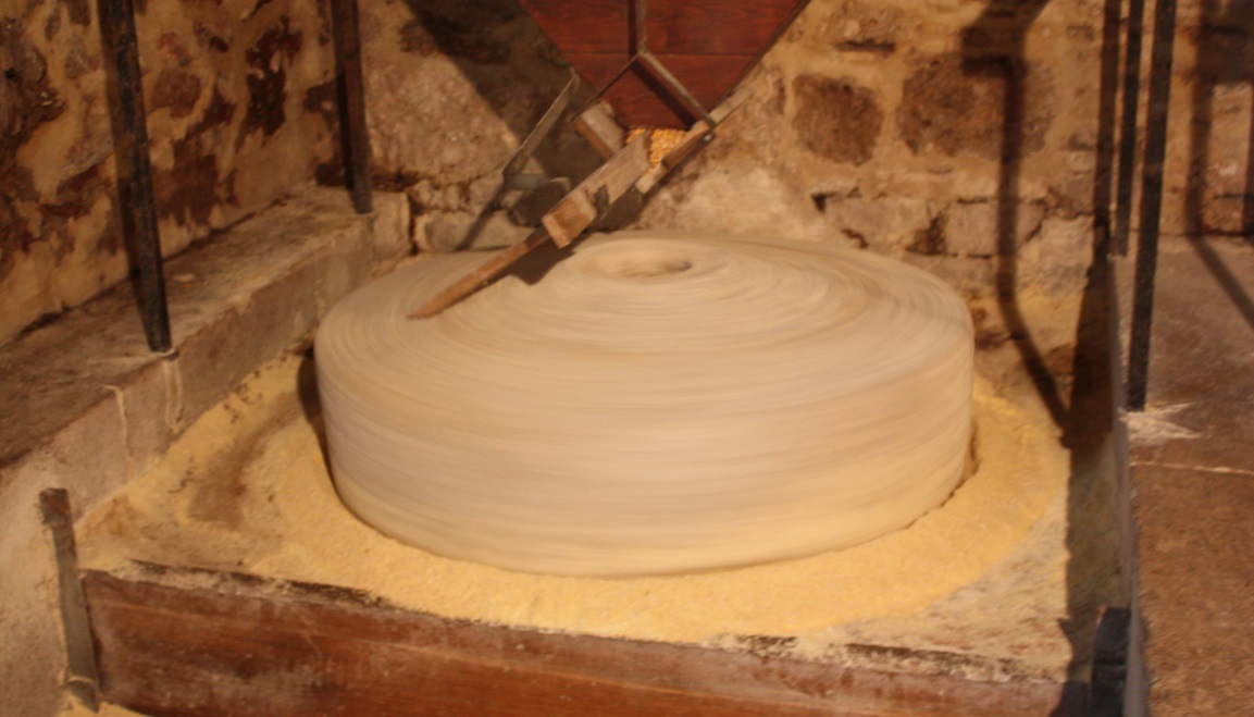 Grinding stone in operation