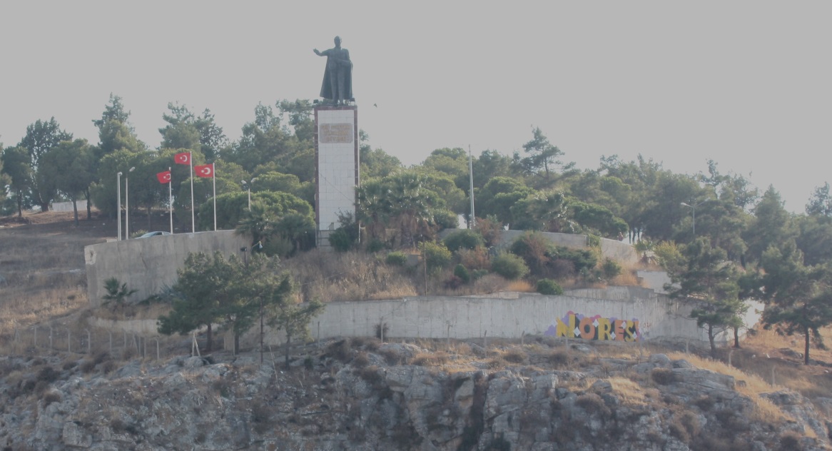 Statue to Mustafa Kemal Atat�rk, first President of Turkey