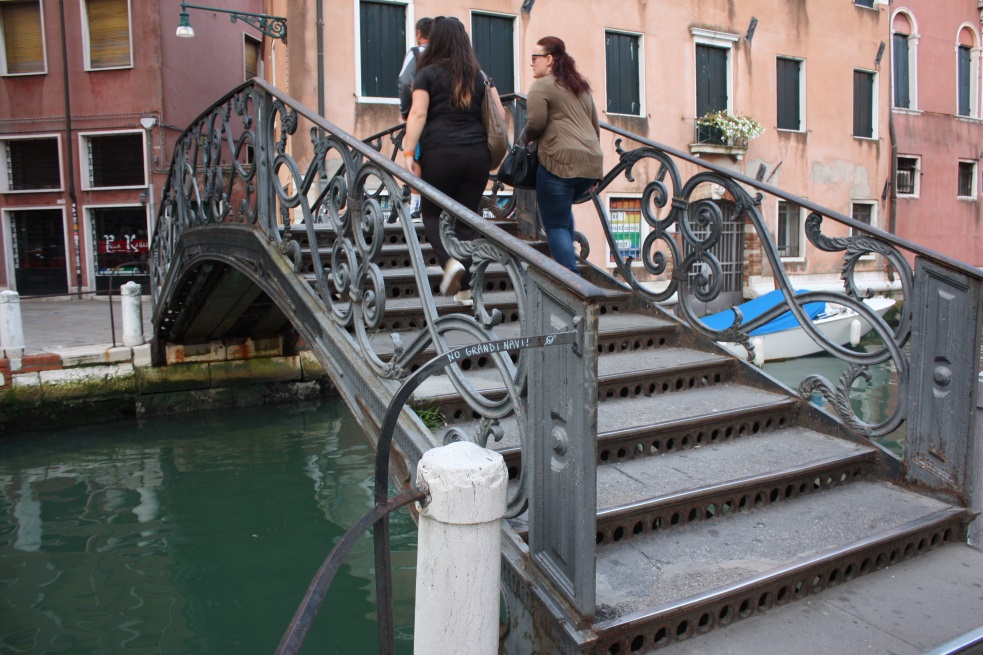 Iron bridge across Rio Dei Tolentini