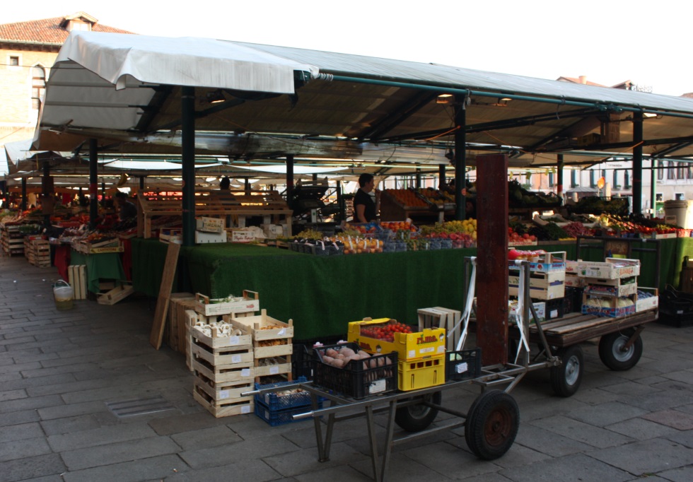 Market at Campo della Pescaria