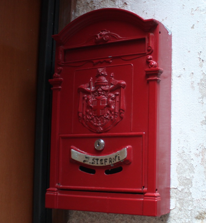 Mail box