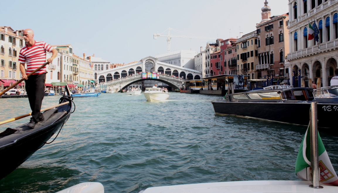 Cruising down the Grand Canal