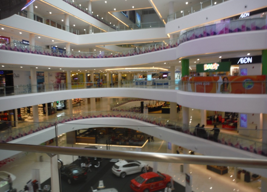 Inside the Quill City Mall