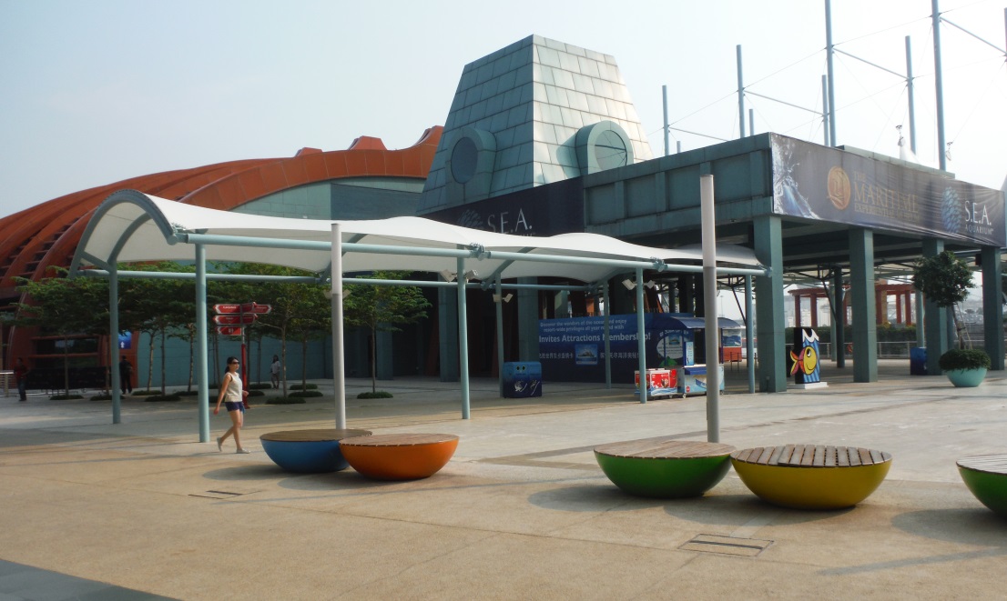 The SEA (South East Asia) Aquarium