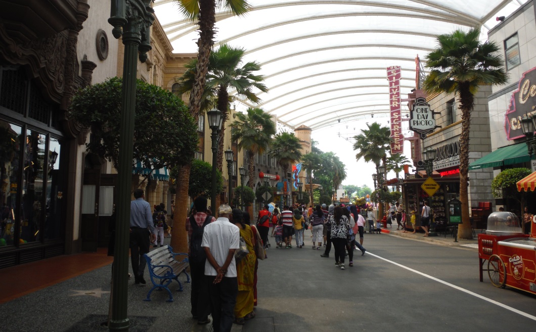 Today we went to Universal Studios
