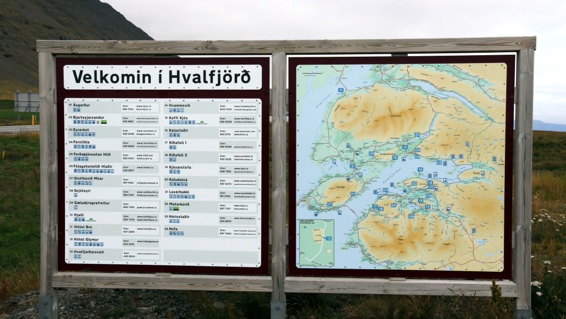 Information at a pullout in Kirkjubol