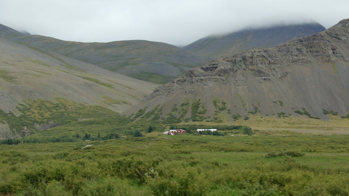 Farm 1 mile South of Hofn