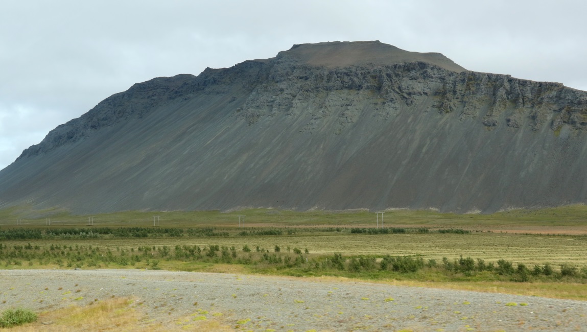 Hrarstindur Mountain East of Hofn