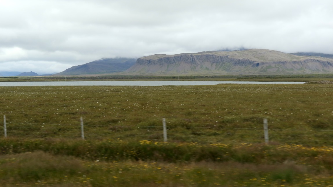 Lake Bretavatn East of Route 54