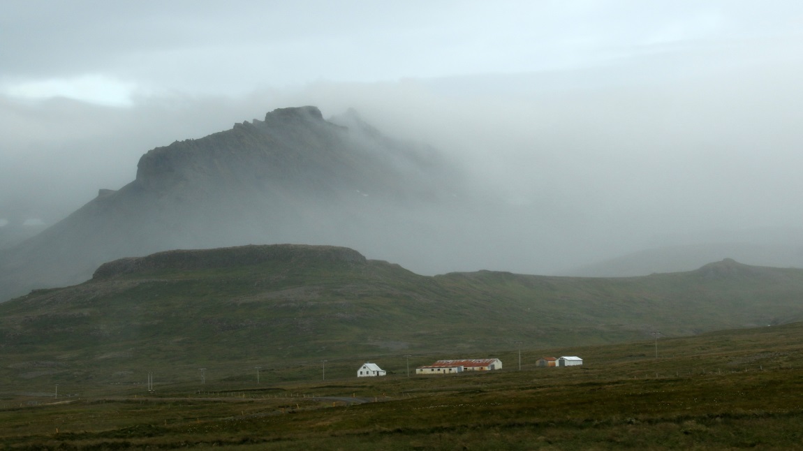 Impressive clouds rolling out of the mountains