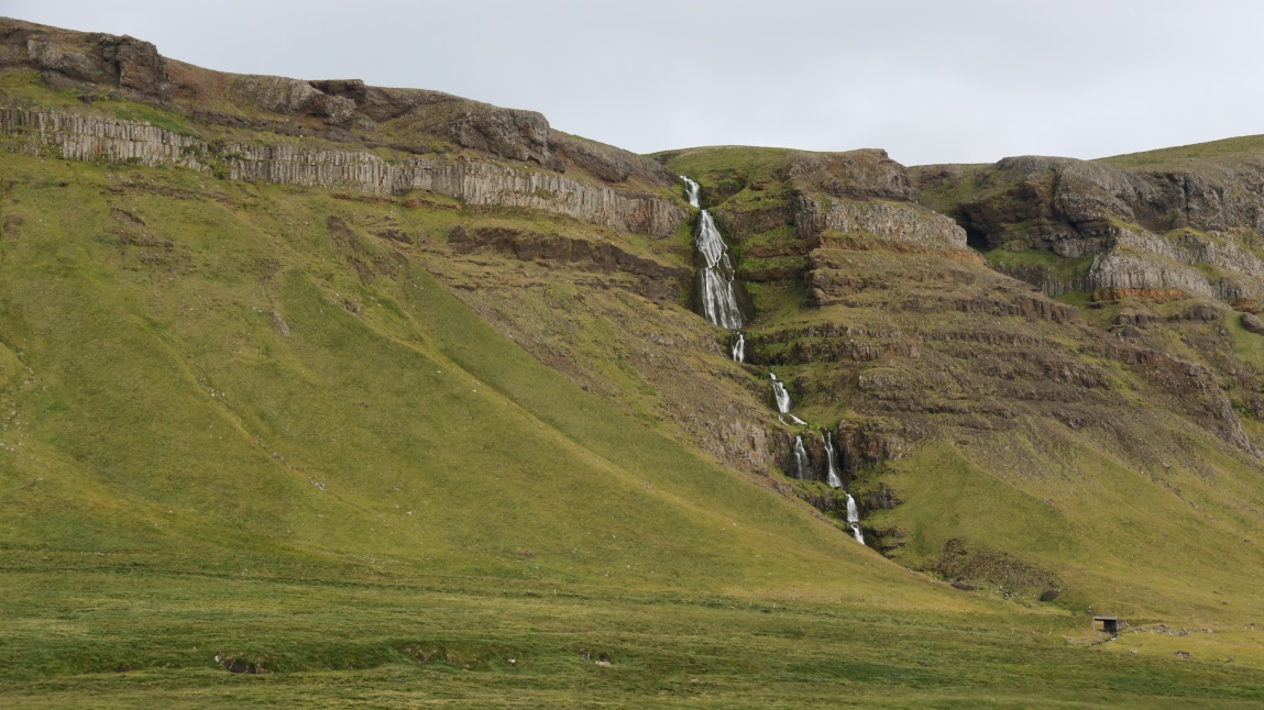 We had no idea just how many waterfalls we would be seeing