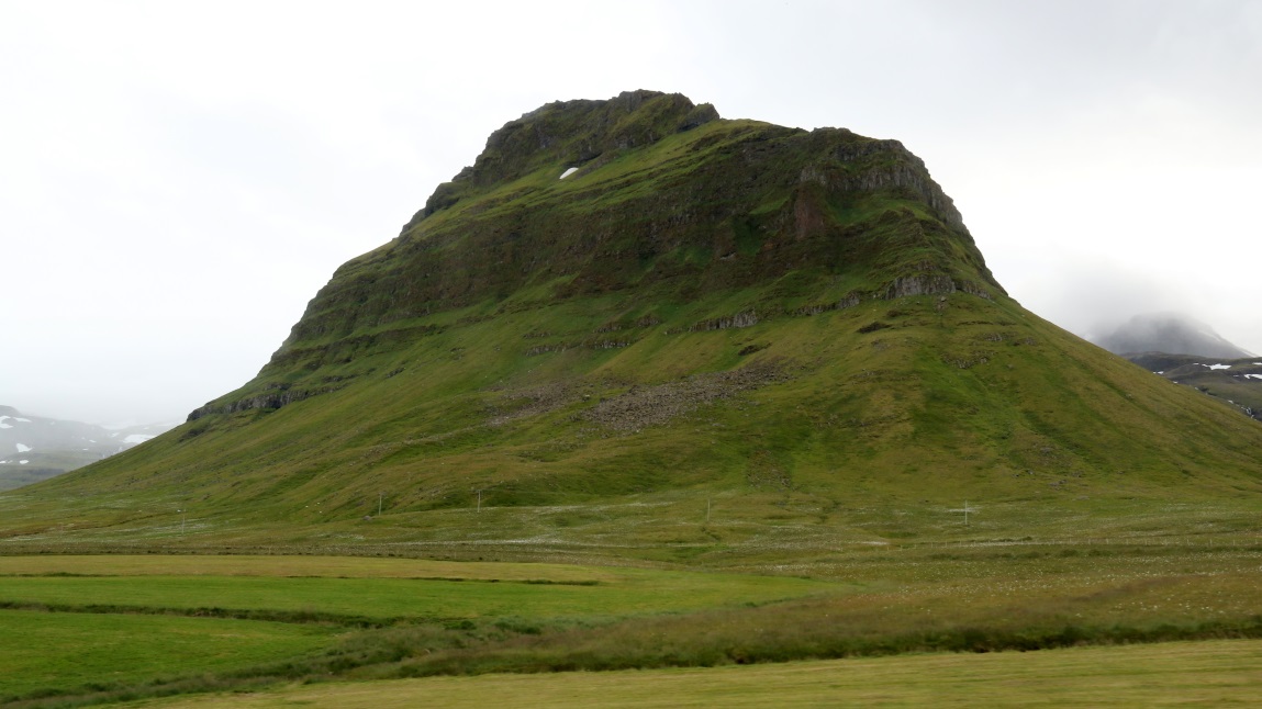 Kirkufell Mouontain from the side