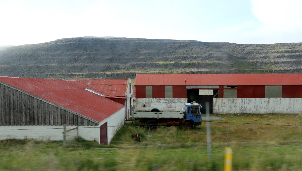 Farm in Hnjti