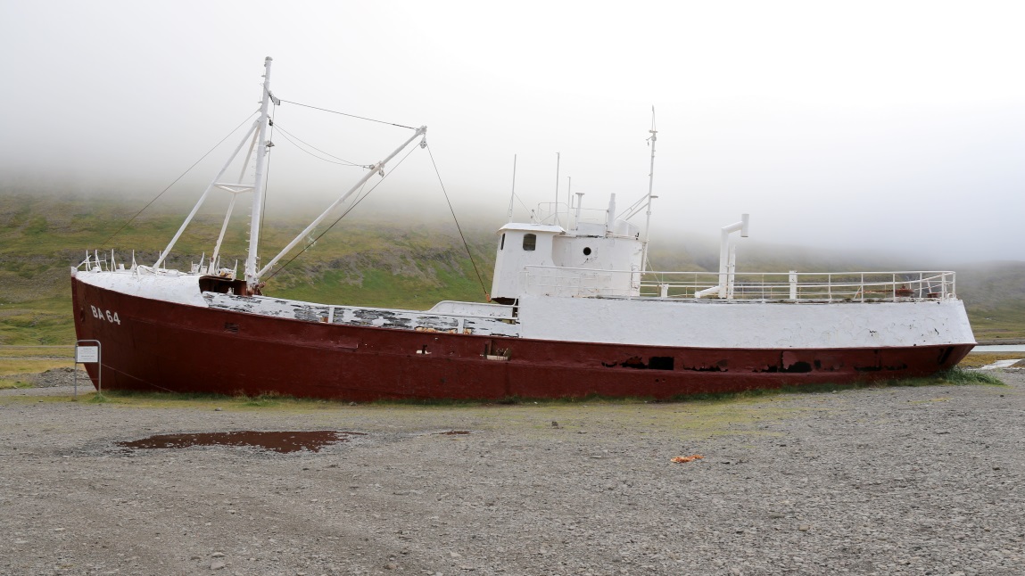 The oldest steel ship in Iceland