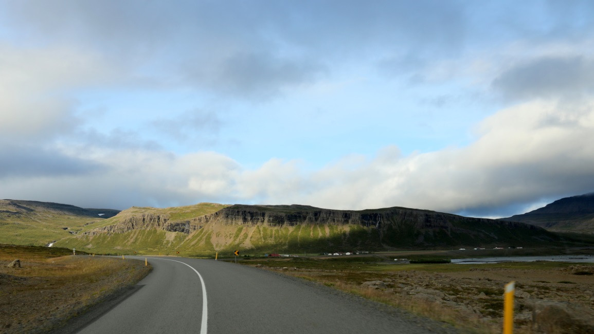 Coming into Bjarkarholt