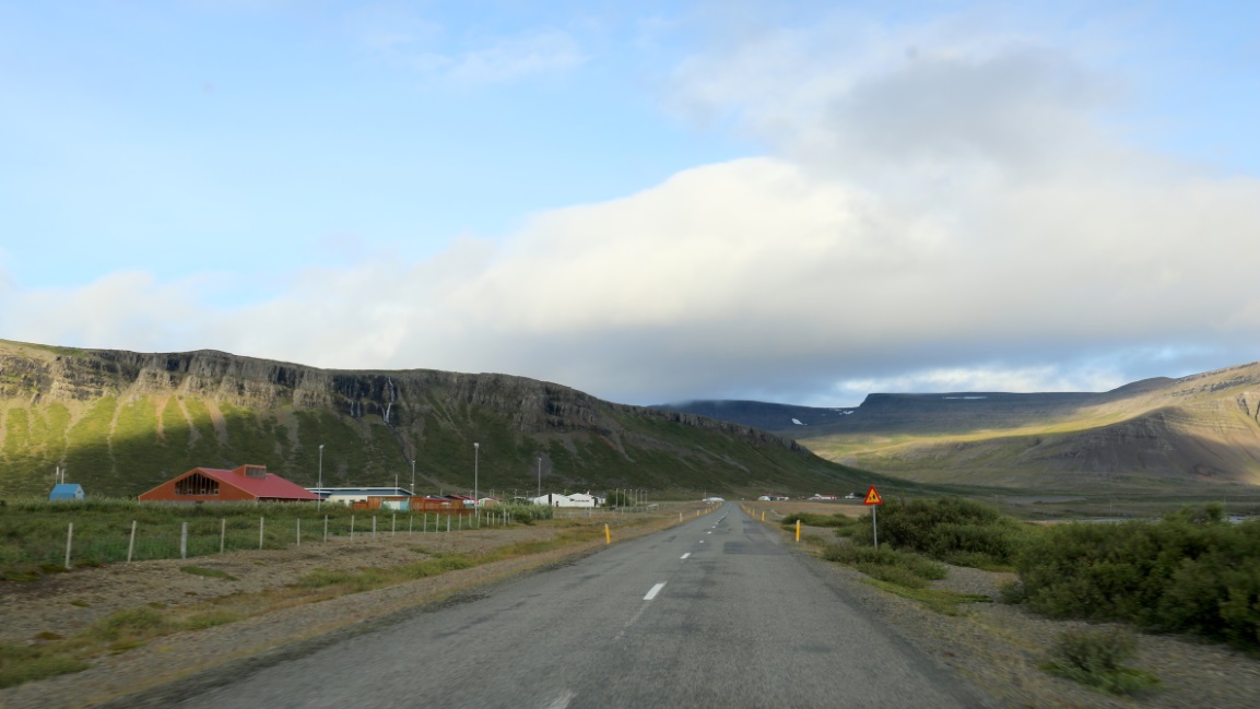 Bjarkarholt Guest House