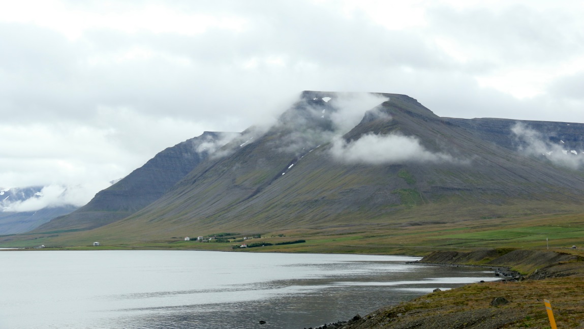 Leaving ingeyri