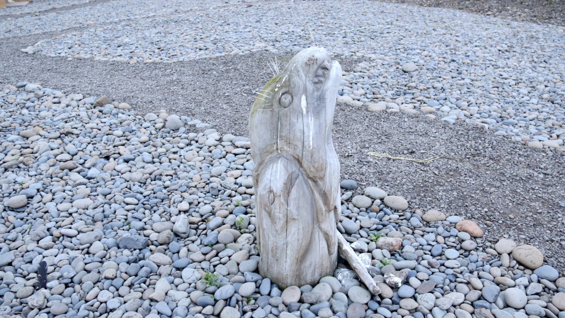 Wood sculpture
