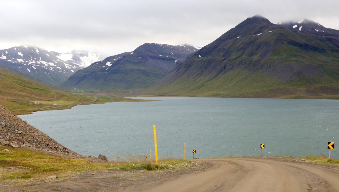 Lake Stfluvatn
