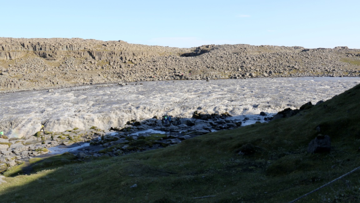 Walking upstream