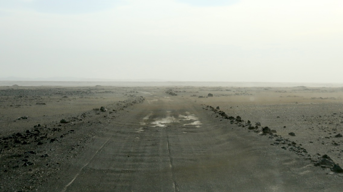 Sandstorm let up