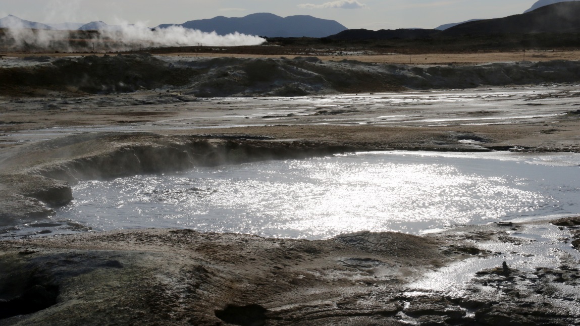 Boiling mud hole