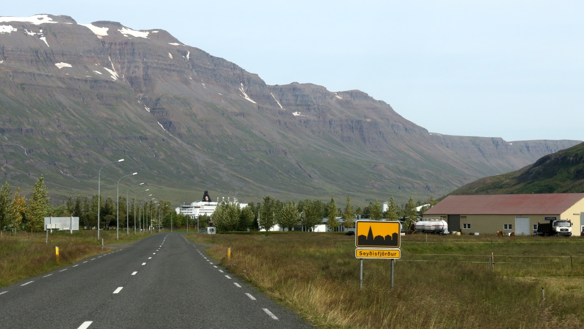 Usual yellow sign