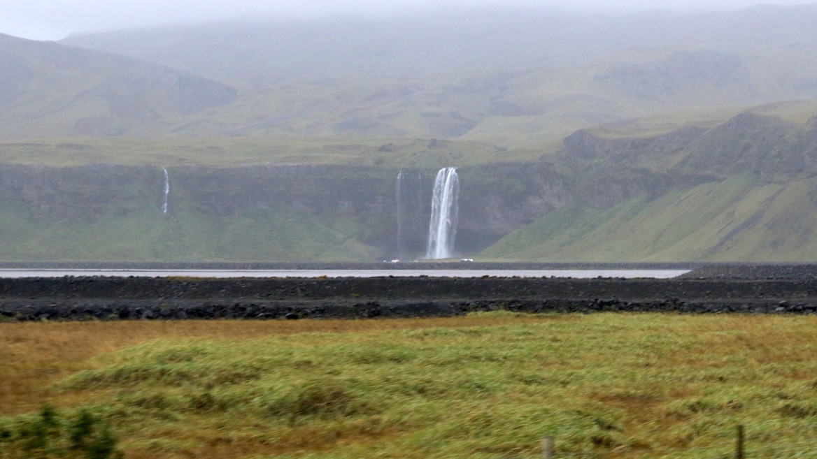 Seljalandsfoss Waterfall