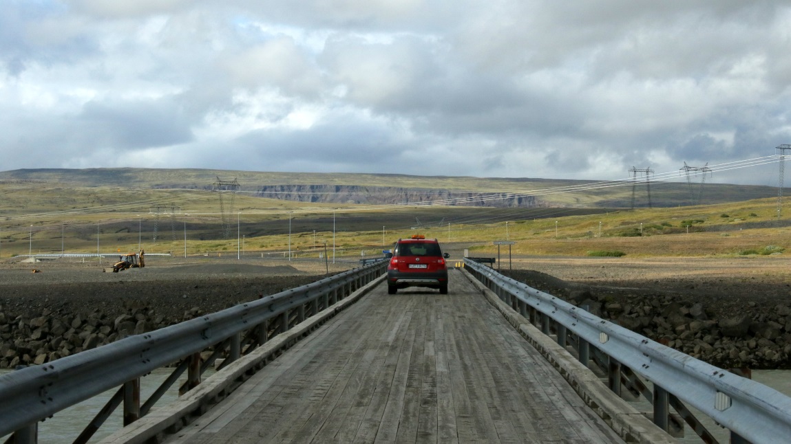 One lane wood bridge