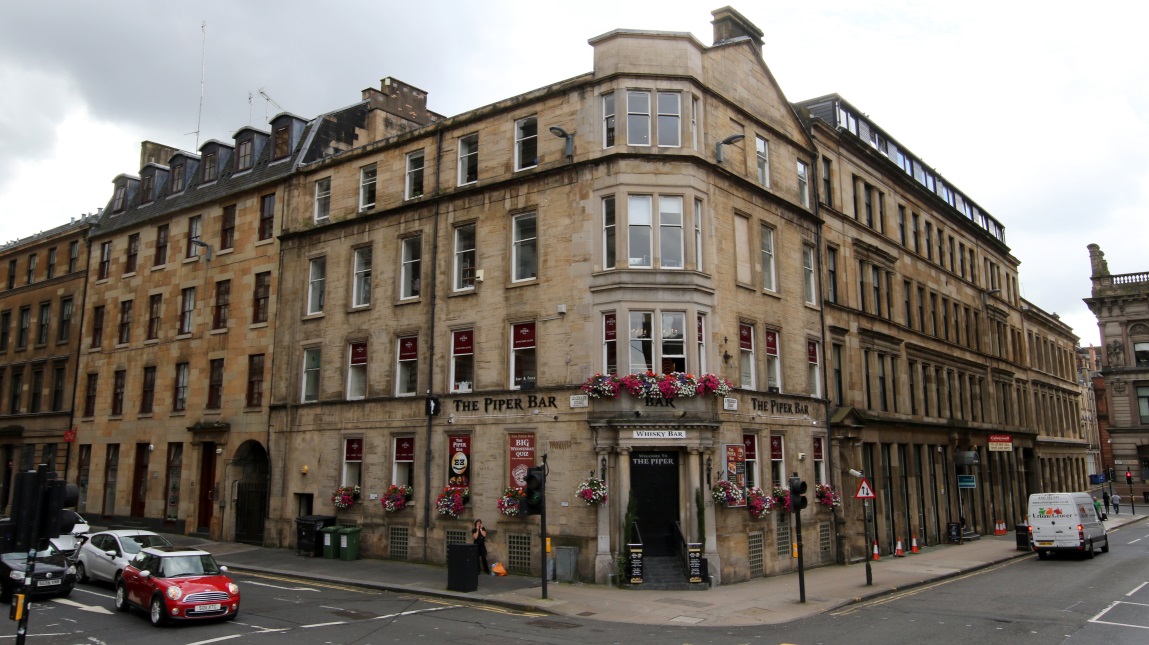 Piper Whisky Bar