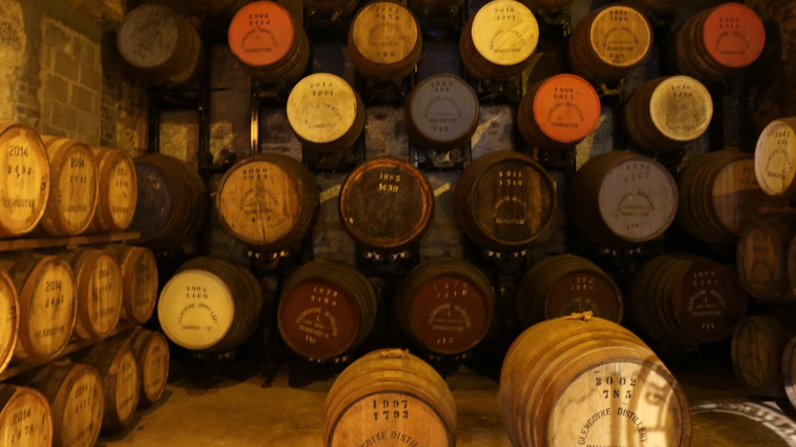 Barrels made from different woods