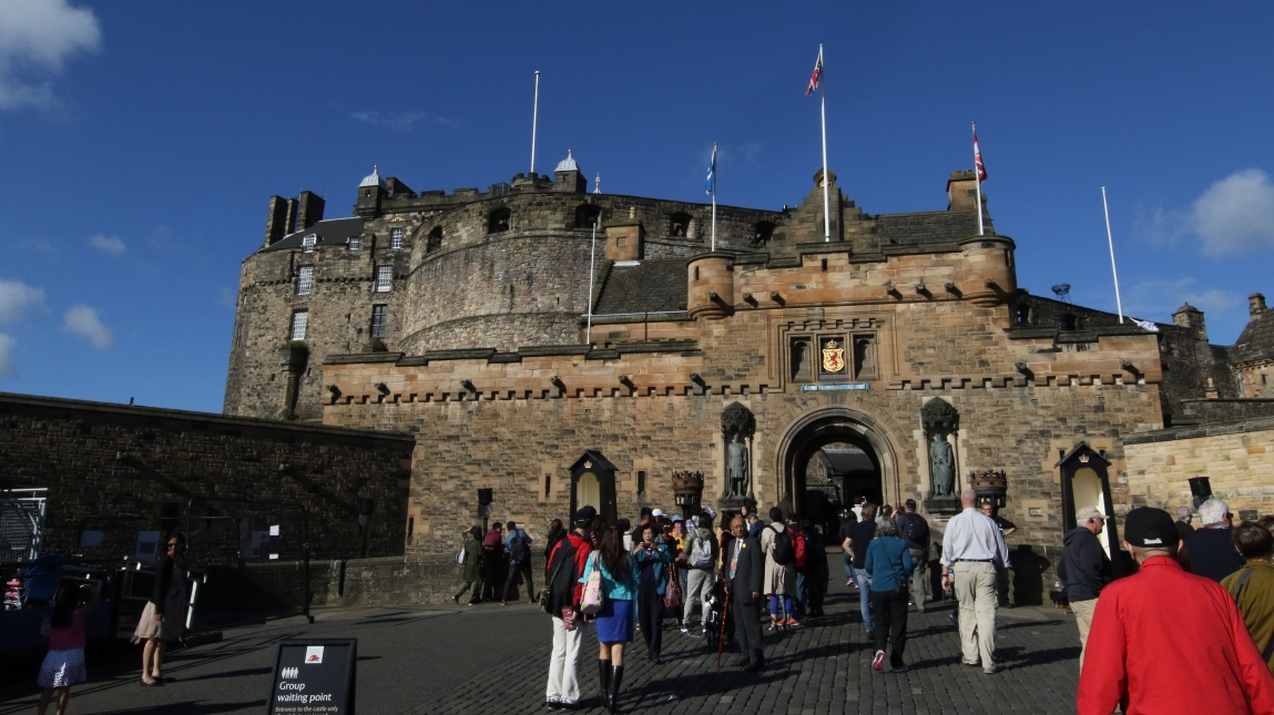 Entrance to Edinburgh Castle