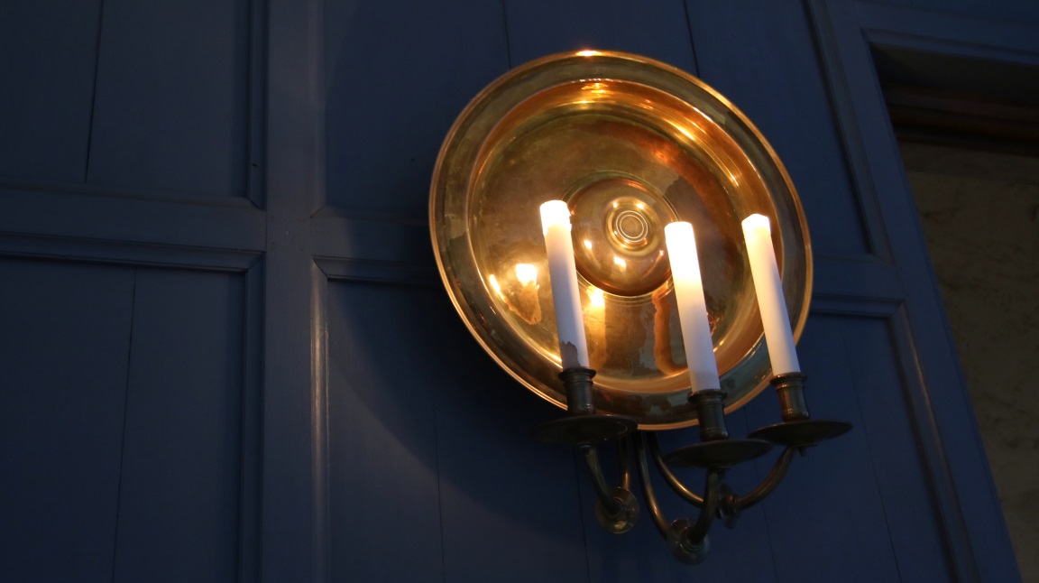 Middle ages light fixture