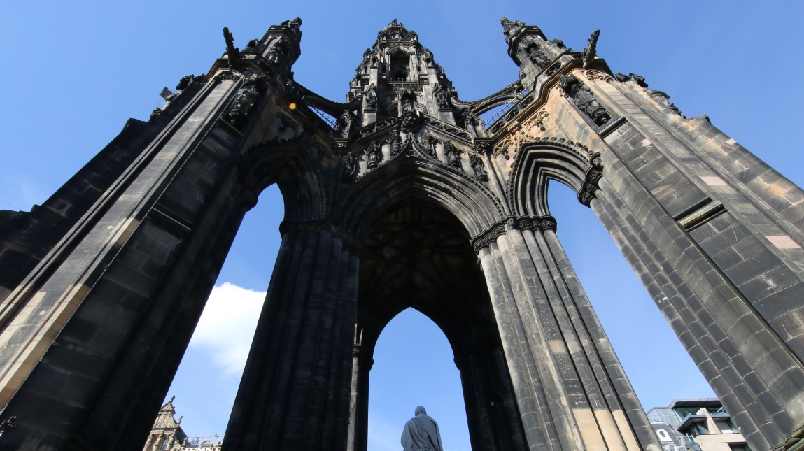 Looking up at the Sir Walter Scott memorial