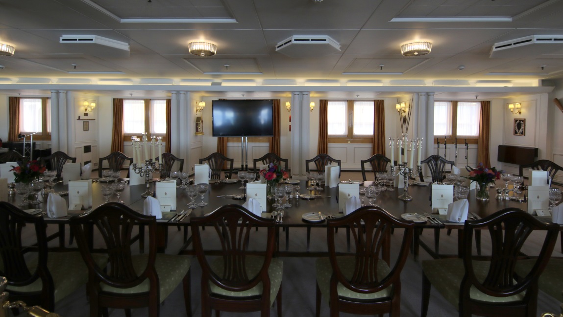 State dining room