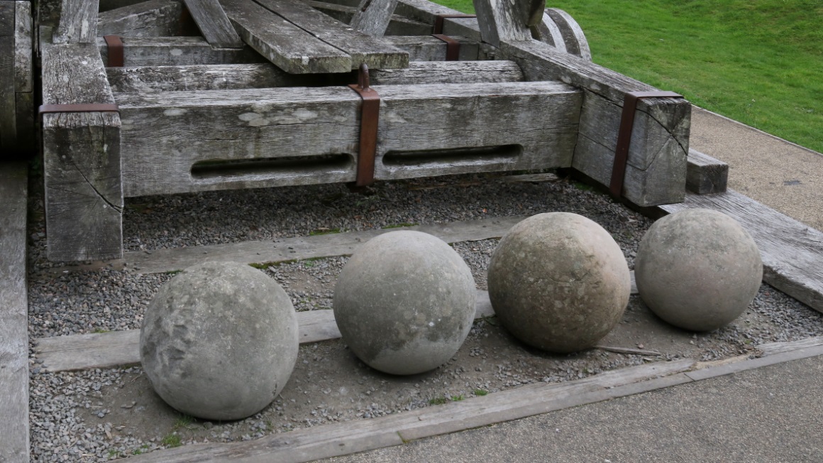Trebuchet ammo