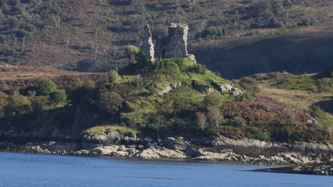 Caisteal Maol on Eilean Bn