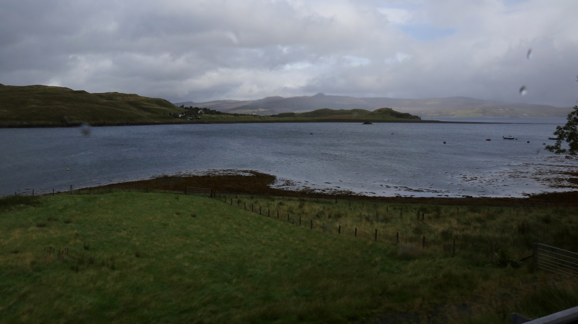Loch Sligachan toward Peinchorran