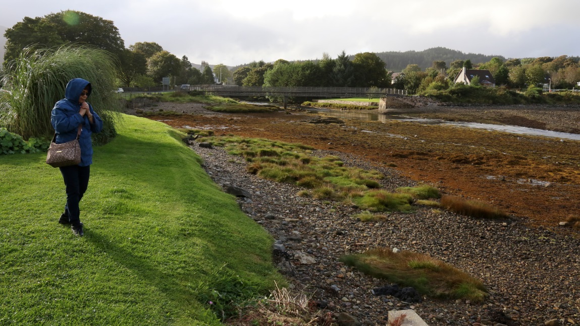 Exploring the Broadford River
