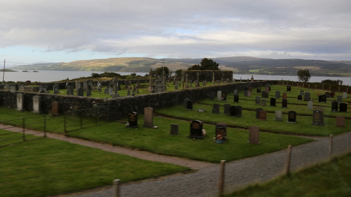 Graveyard near Pennygown