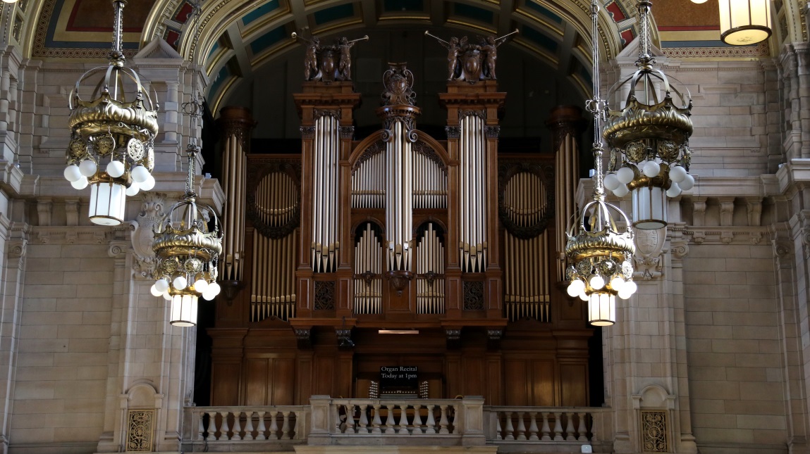 Pipe organ