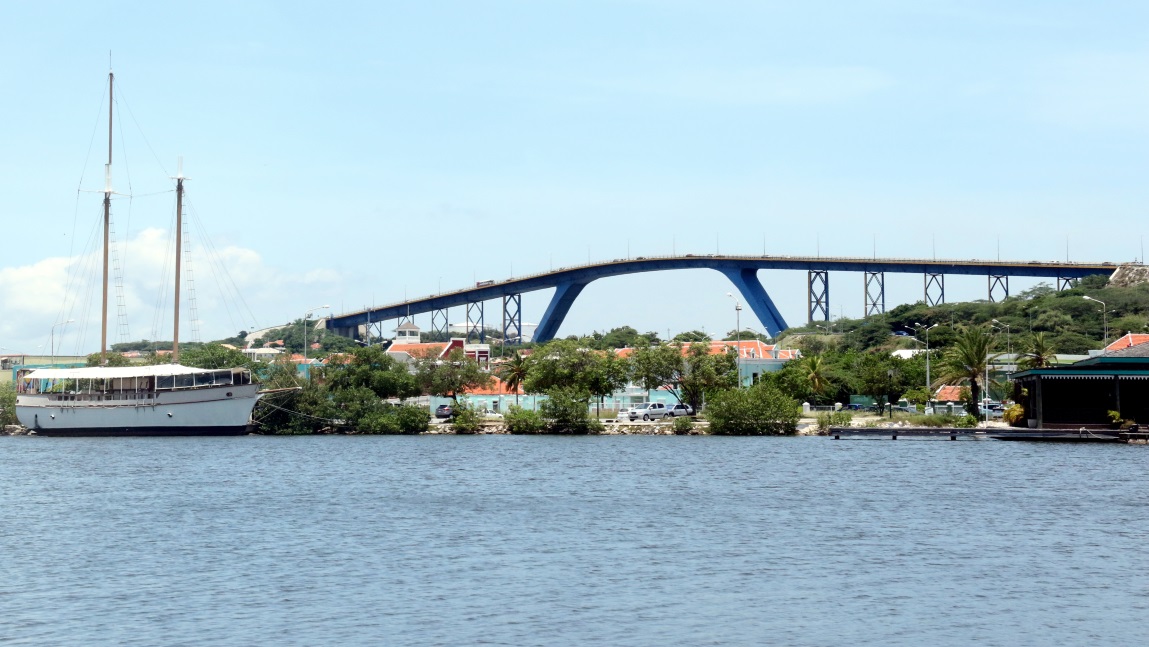 Auto bridge across Saint Anna Bay