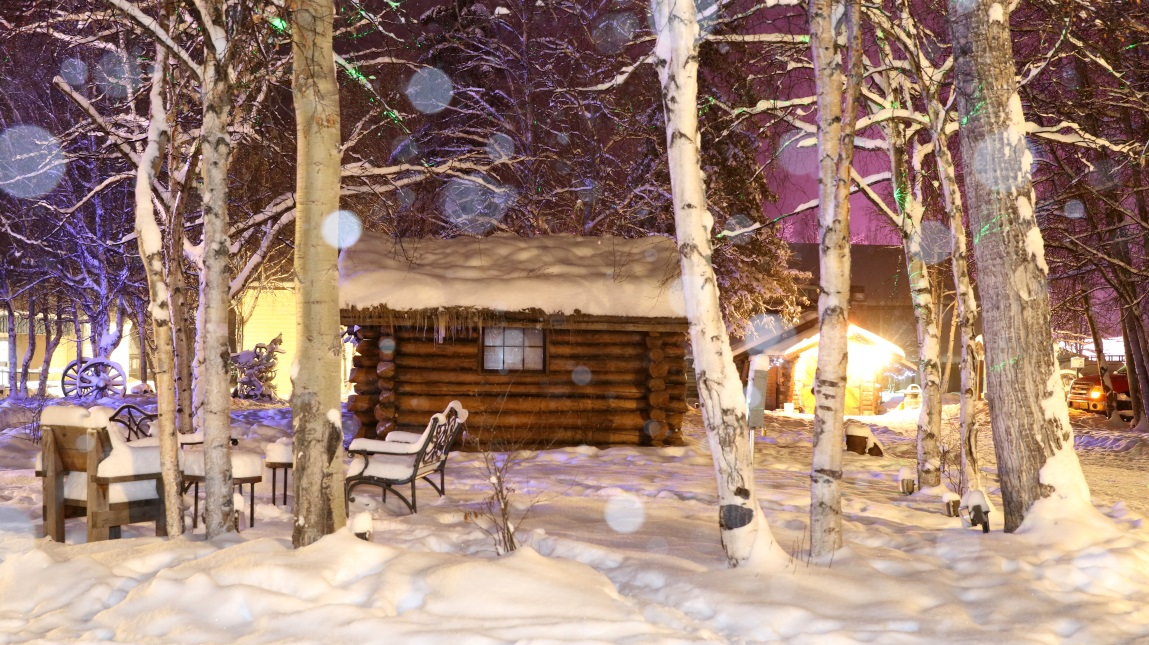 Ghostly white circles