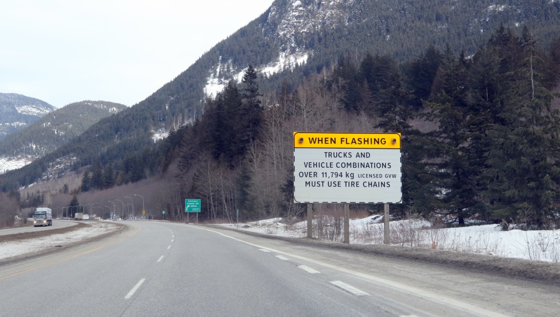 Truck chain advisory at the southern end of the Coquihalla Highway Route 5 near Hope
